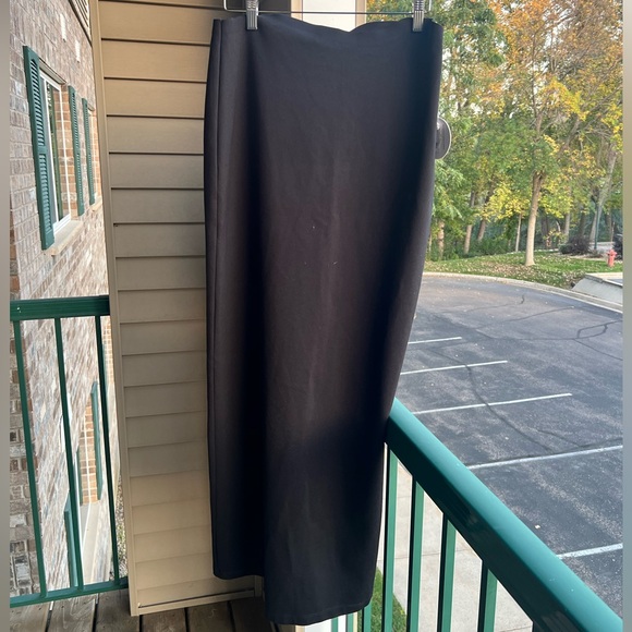 🆕 STAUD Petunia Skirt Black Maxi Heart Detail Elegant High-Waisted Slit Skirt XL - Picture 4 of 15